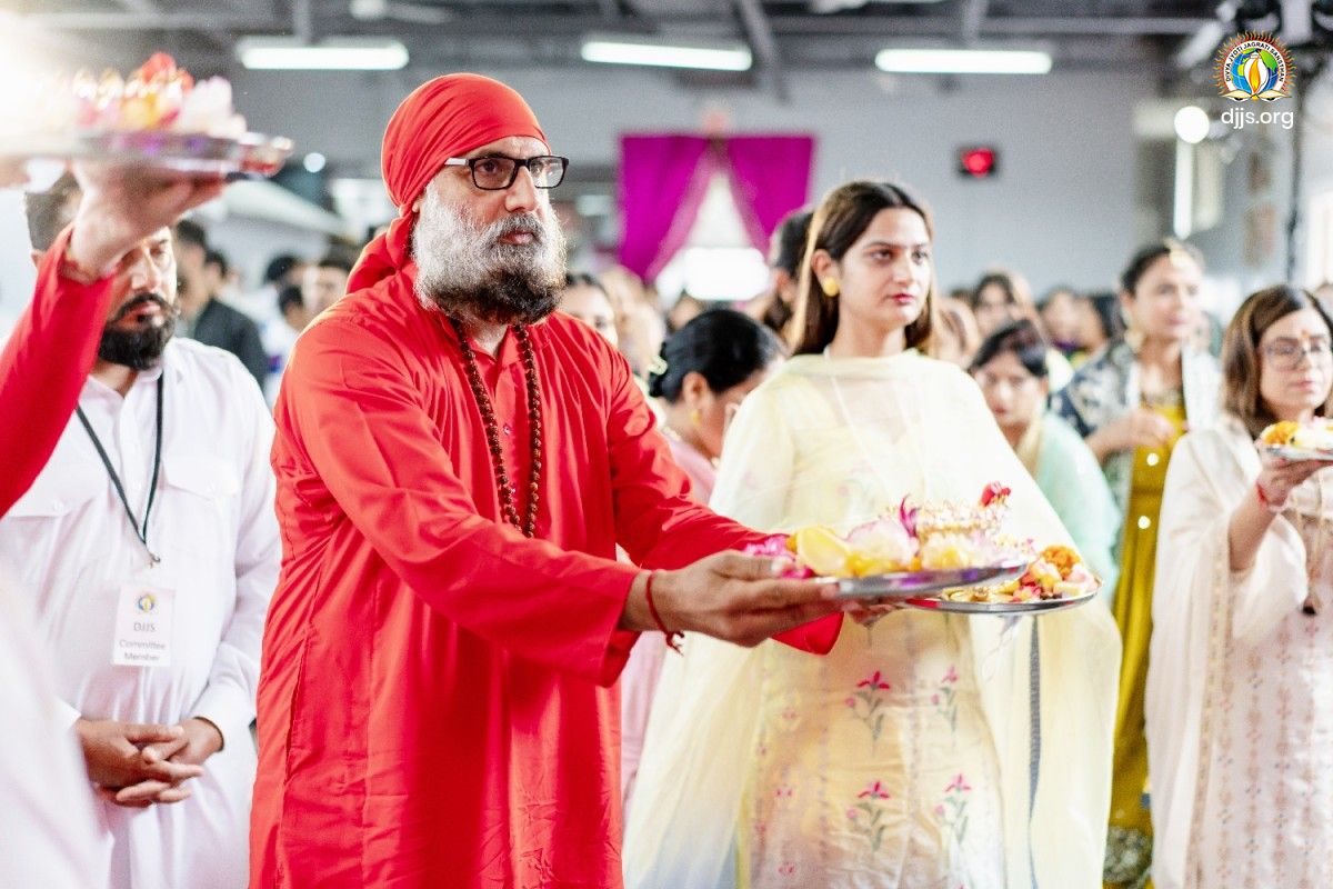 Divine Insights of Devotion and Guru Bhakti evoked at Shri Guru Purnima Celebrations at Toronto, Canada